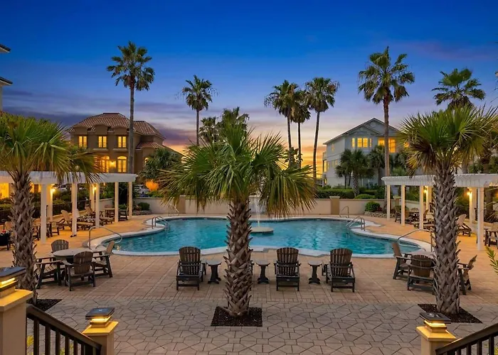 Gulf View With Pool Holiday home
