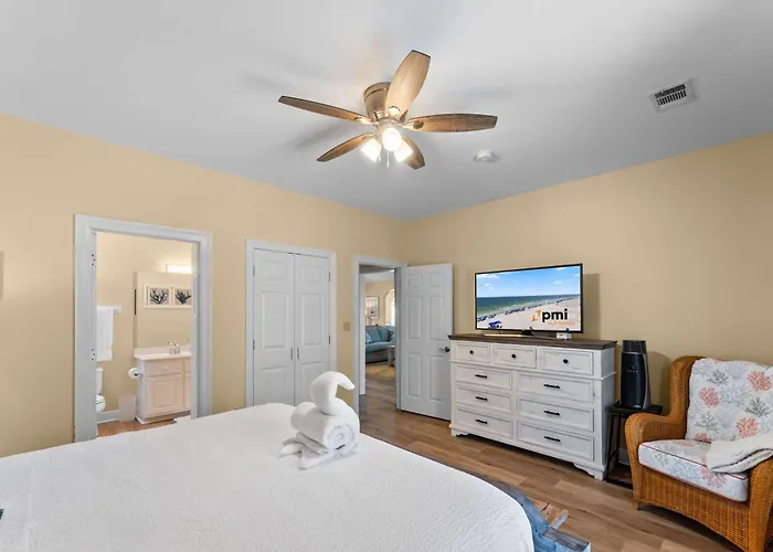 Gulf View With Pool Holiday home Gulf Shores