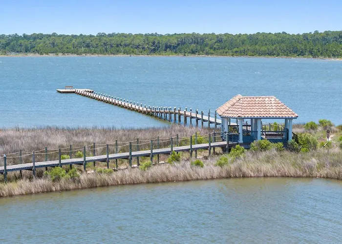 Gulf View With Pool Holiday home *